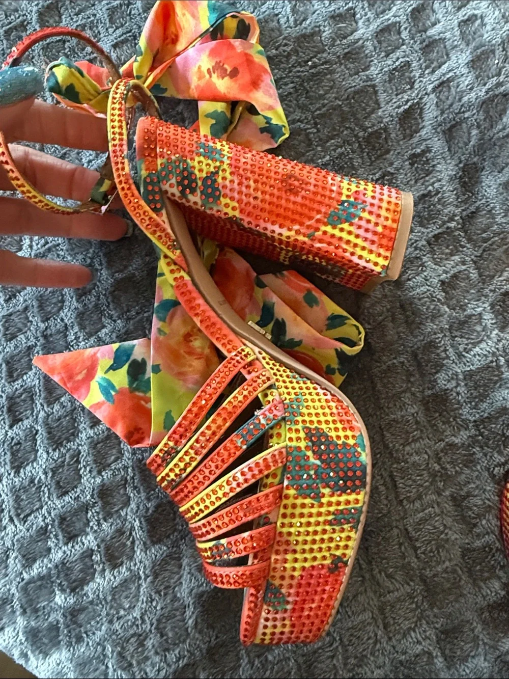 Kurt Geiger Red Multicolor Floral Platform Sandals with Floral Ties